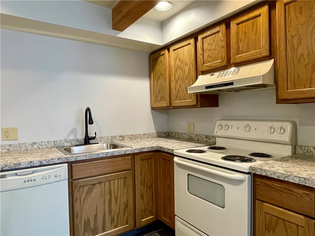 101 Race Street, Unit 205 Catasauqua, PA 18032 - Photo 6 of 19