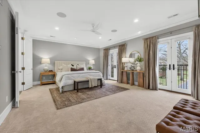 $2,750,000 | 208 Lancaster Drive, St. Louis, MO 63105