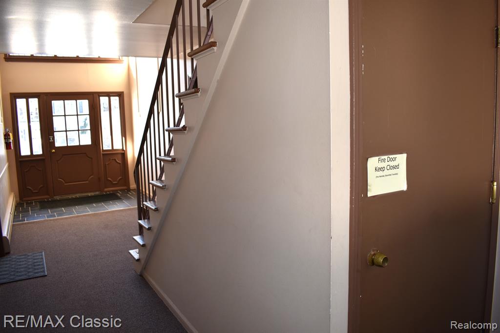 100 West Hickory Grove Road, Unit E1 Bloomfield Hills, MI 48304 - Photo 18 of 23