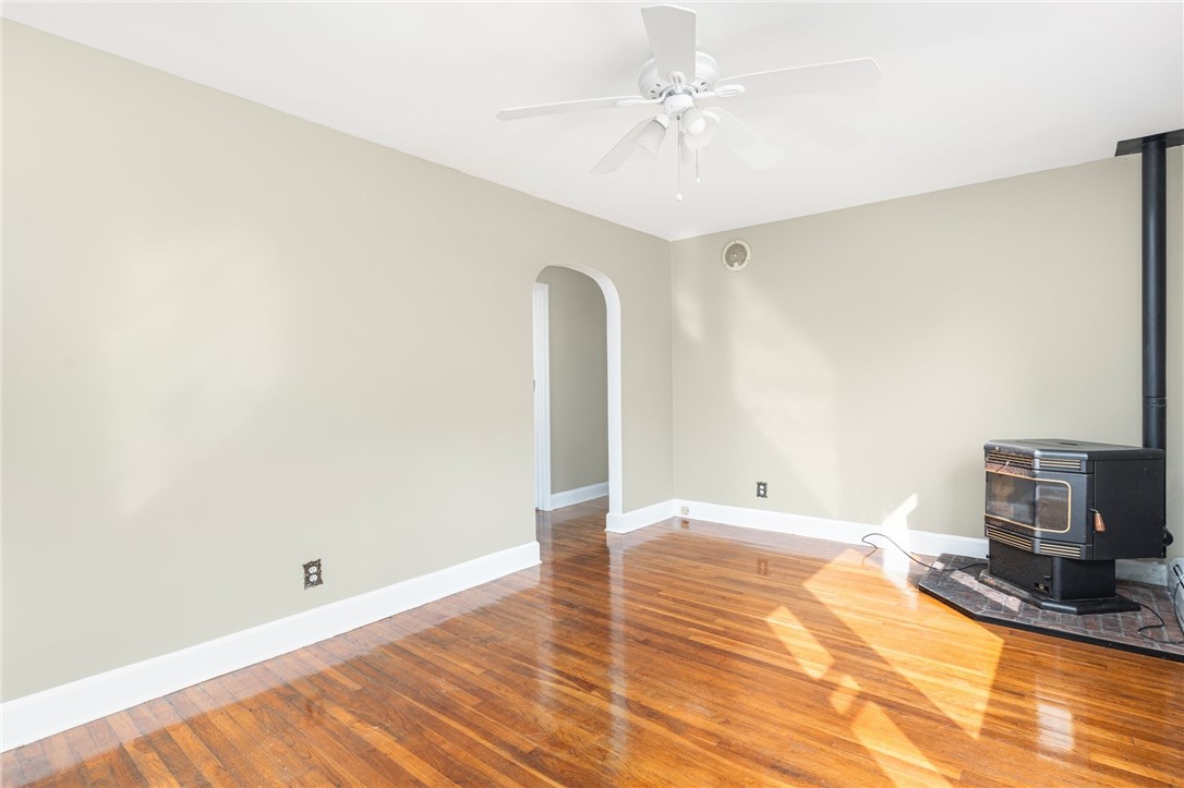 106 Kaufman Road Tiverton, RI 02878 - Photo 8 of 38