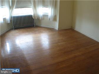 646 Marlyn Road Philadelphia, PA 19151 - Photo 10 of 12 Bedroom - Main