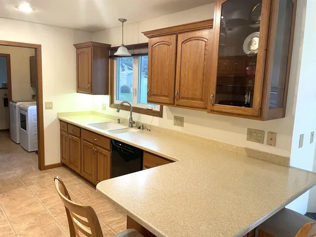 $419,000 | 2654 20th Avenue, Monroe, WI 53566