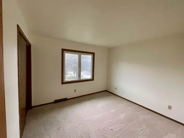 $419,000 | 2654 20th Avenue, Monroe, WI 53566