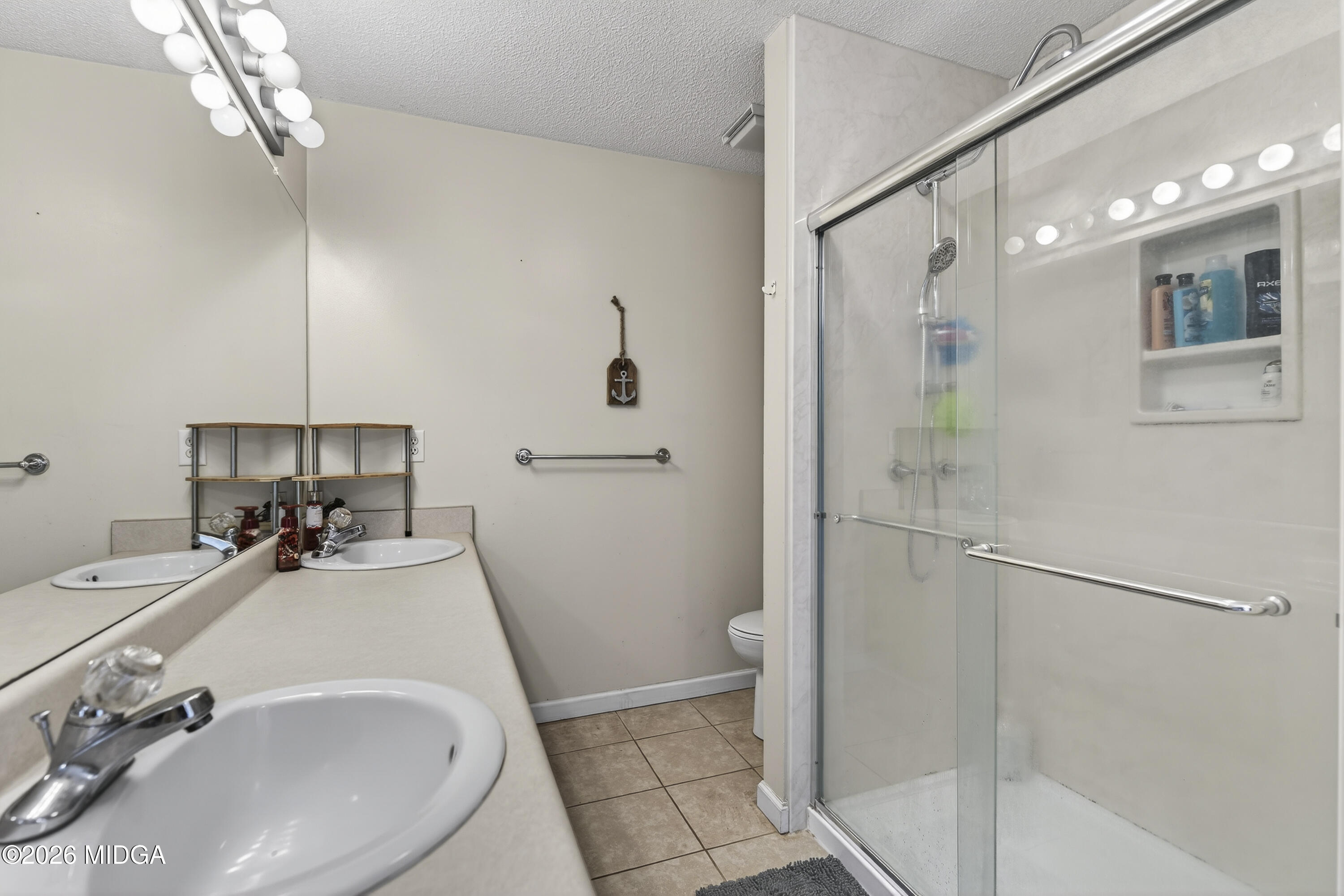 249 Southern Walk Circle Gray, GA 31032 - Photo 44 of 58 a bathroom with a sink toilet and shower