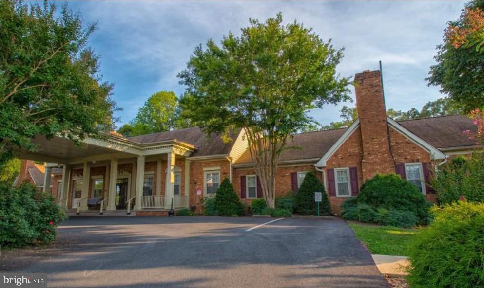 210 Saylers Creek Road Locust Grove, VA 22508 - Photo 36 of 46 Clubhouse w/ Lounge