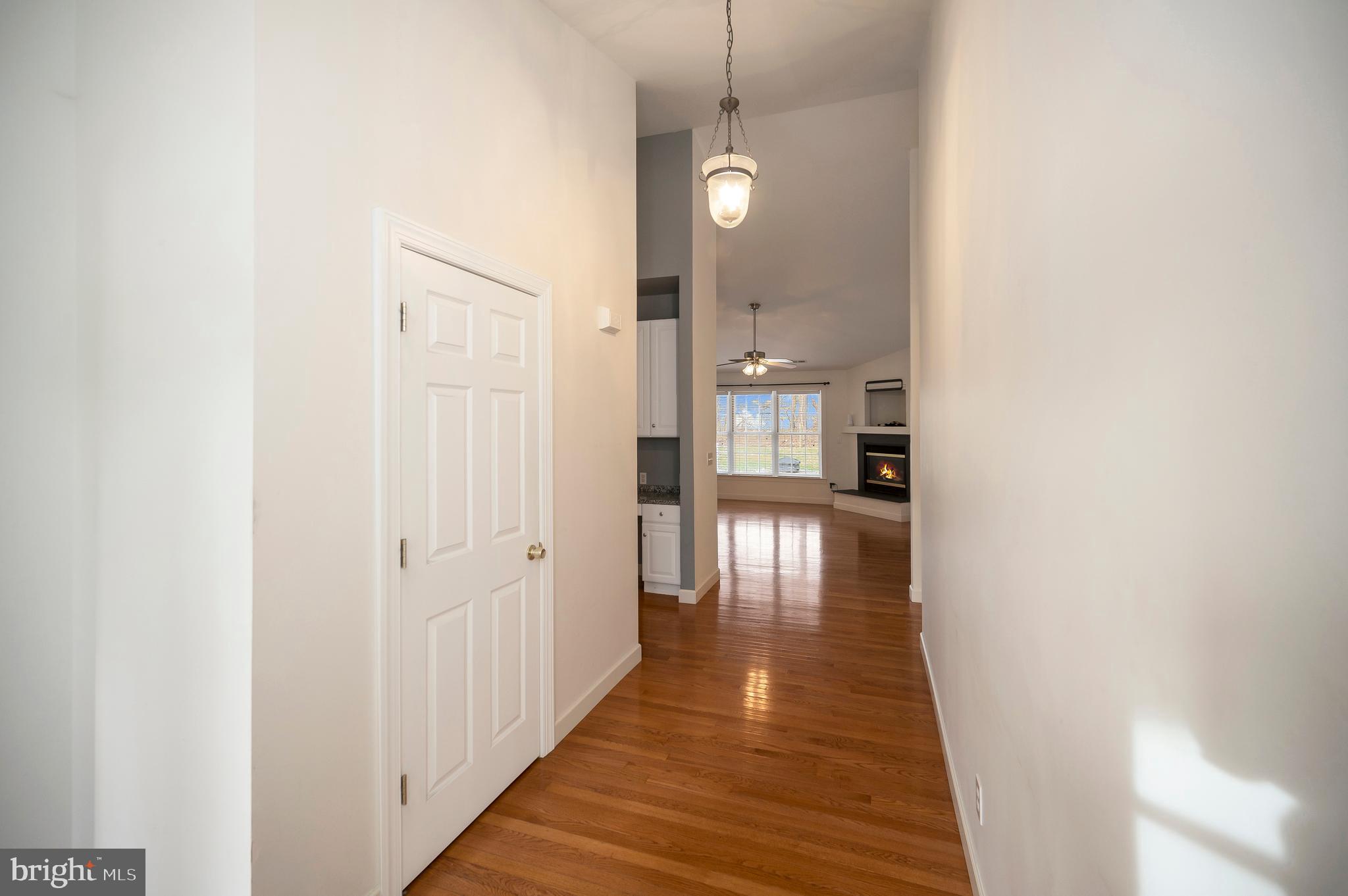 210 Saylers Creek Road Locust Grove, VA 22508 - Photo 6 of 46 Foyer with room to welcome your guests