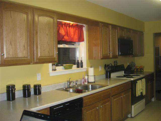 8 Mapleline Road Ballston Lake, NY 12019 - Photo 3 of 5 Photo 3