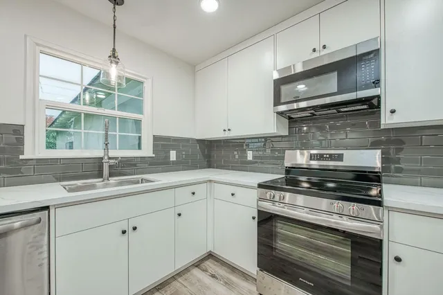 $460,000 | 2528 16th Avenue, Kingsburg, CA 93631