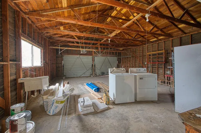 $460,000 | 2528 16th Avenue, Kingsburg, CA 93631