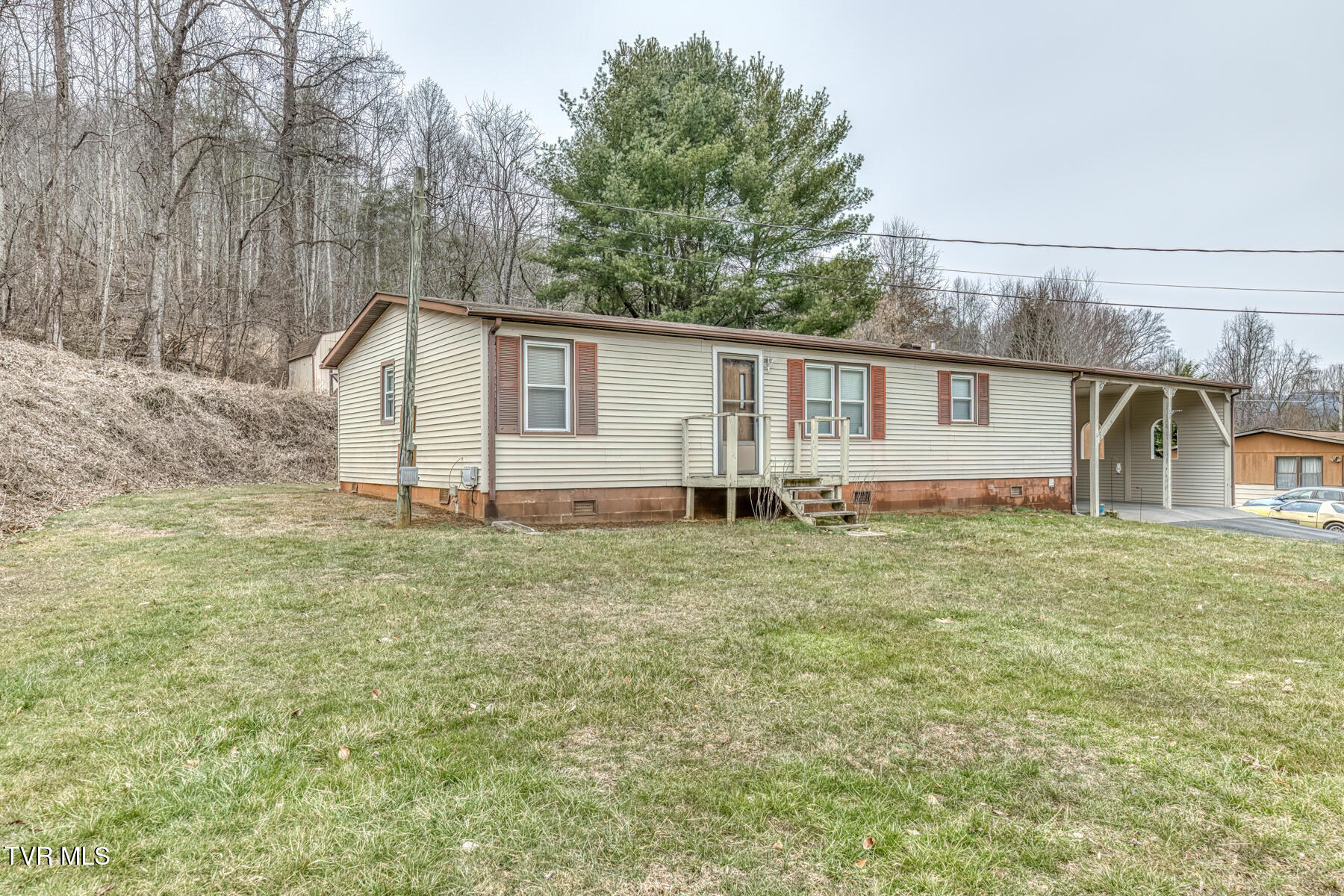 355 Garrison Hollow Road Elizabethton, TN 37643 - Photo 1 of 26 355 Garrison Hollow Rd-19