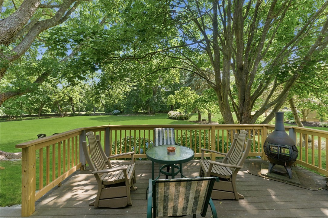 131 Taylor Road Portsmouth, RI 02871 - Photo 9 of 33