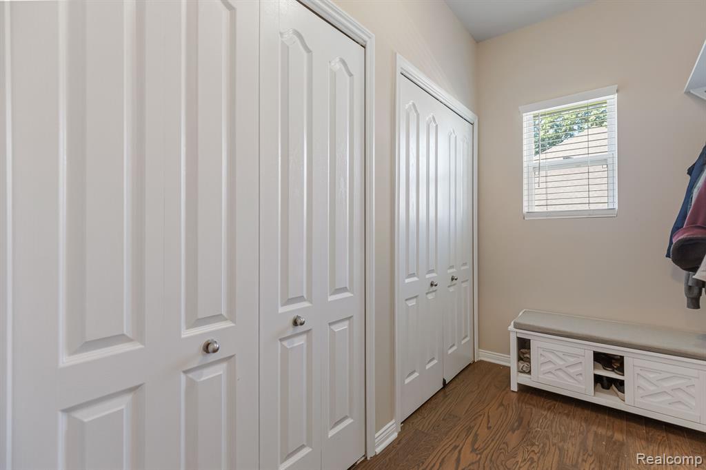 3384 Mildred Avenue Rochester Hills, MI 48309 - Photo 21 of 38