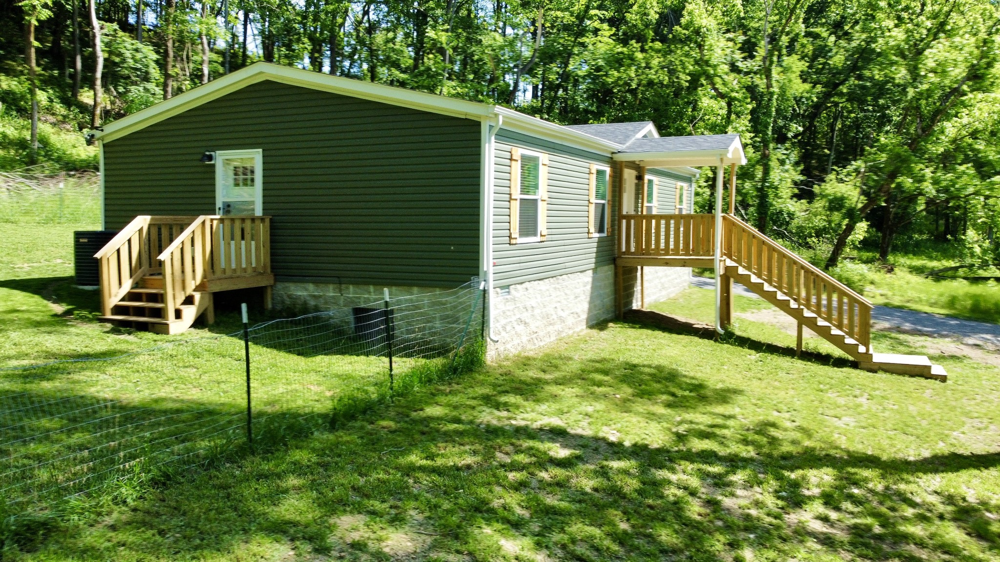 1271 Thompson Hill Road Bethpage, TN 37022 - Photo 27 of 34 Gallery Image 27