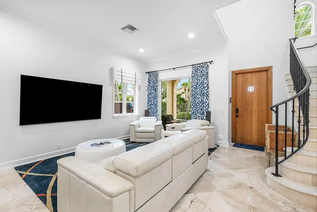 $3,250,000 | 27 Hersey Drive, Ocean Ridge, FL 33435