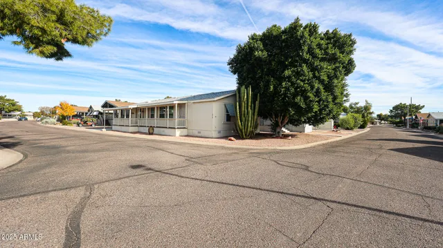 $179,000 | 3901 East Pinnacle Peak Road, Unit 240, Phoenix, AZ 85050