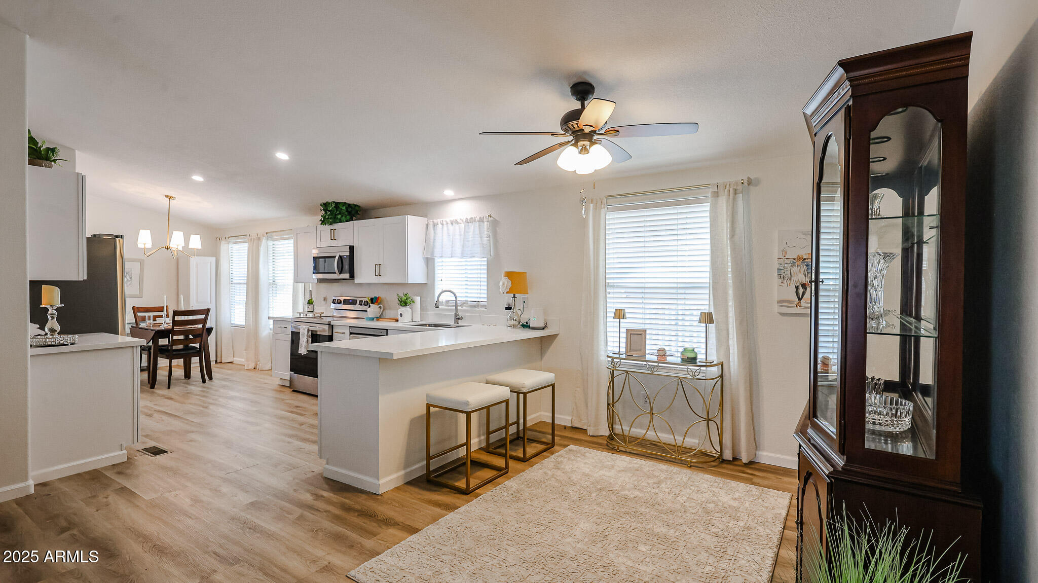 3901 East Pinnacle Peak Road, Unit 240 Phoenix, AZ 85050 - Photo 4 of 29 B (2)