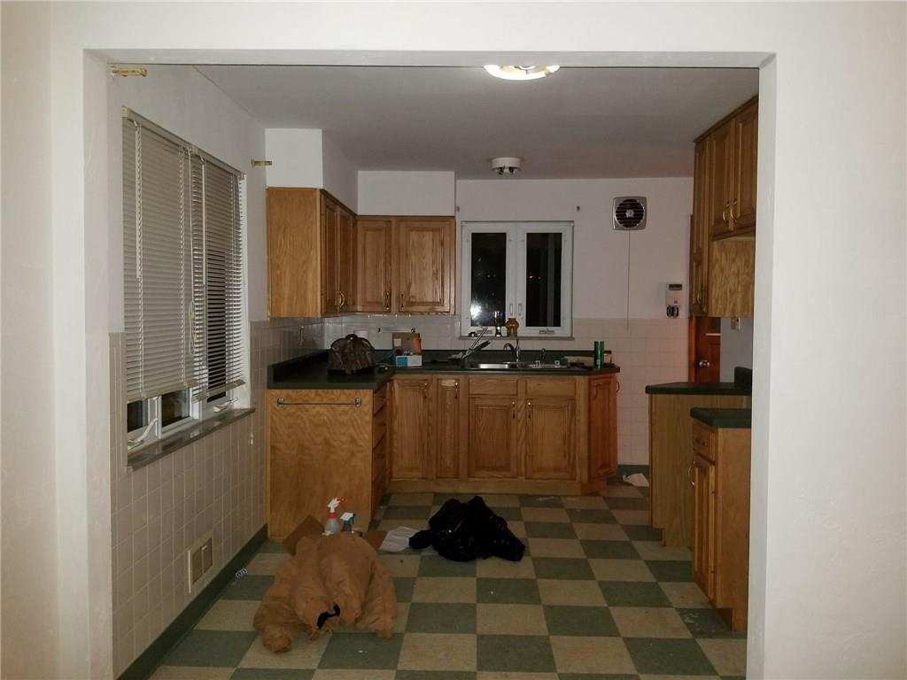 47 Bellview Circle McKees Rocks, PA 15136 - Photo 7 of 16 Gallery Image 7