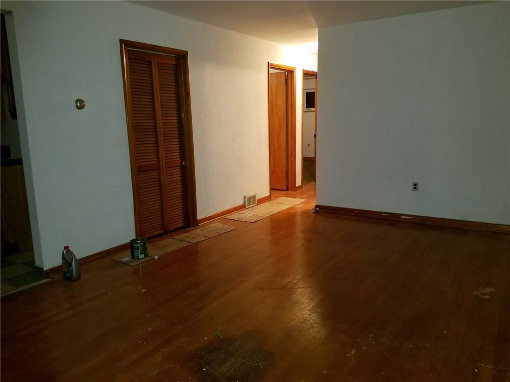 47 Bellview Circle McKees Rocks, PA 15136 - Photo 8 of 16 Gallery Image 8