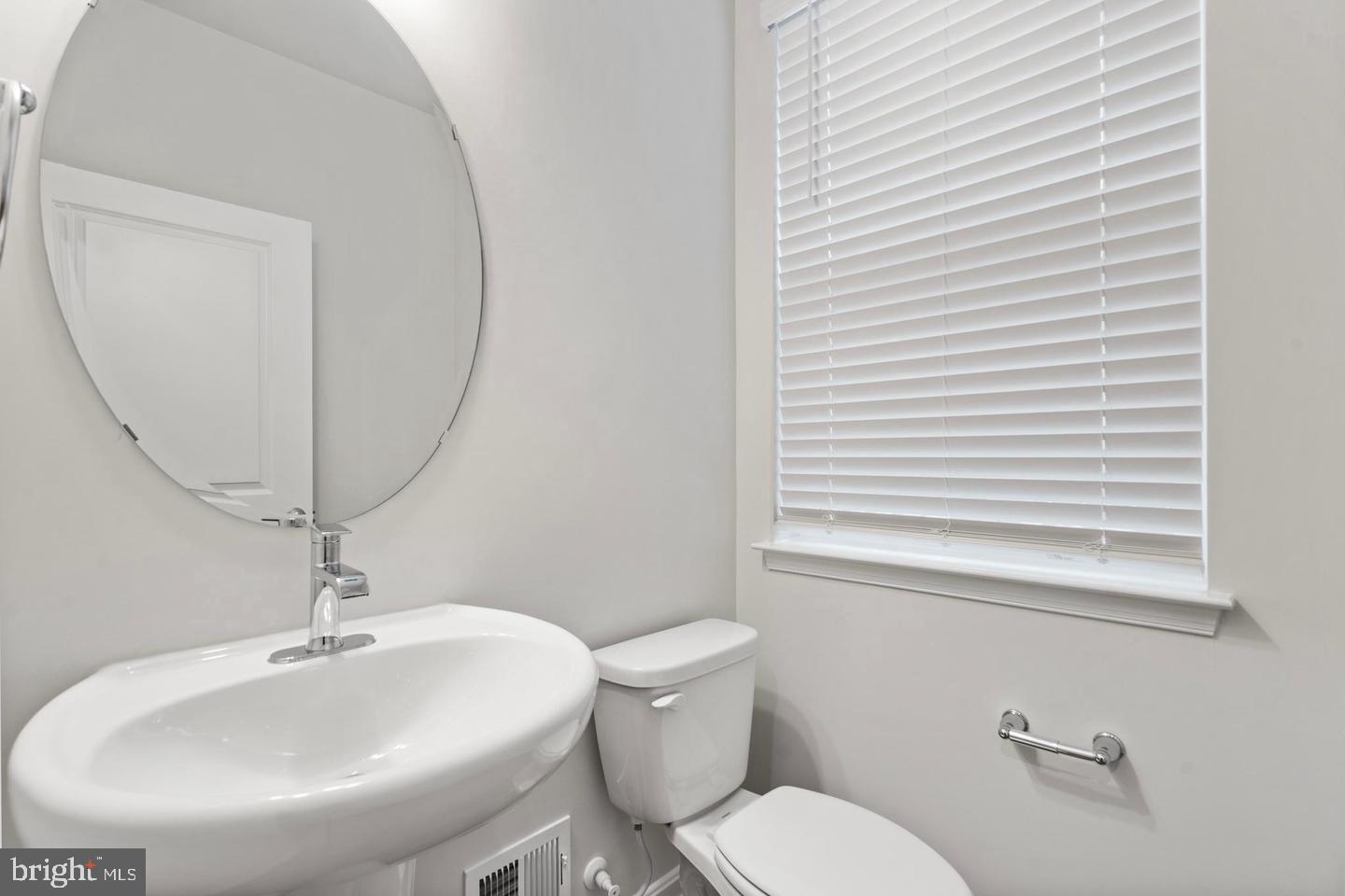 8704 Cherrybark Road Clinton, MD 20735 - Photo 16 of 36 Gallery Image 16