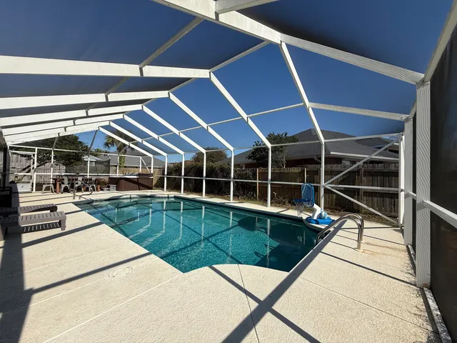 $3,200 | 2414 Heritage Circle, Navarre, FL 32566