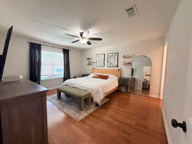 $3,200 | 2414 Heritage Circle, Navarre, FL 32566