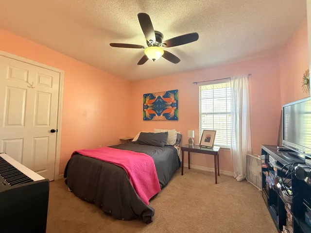 $3,200 | 2414 Heritage Circle, Navarre, FL 32566