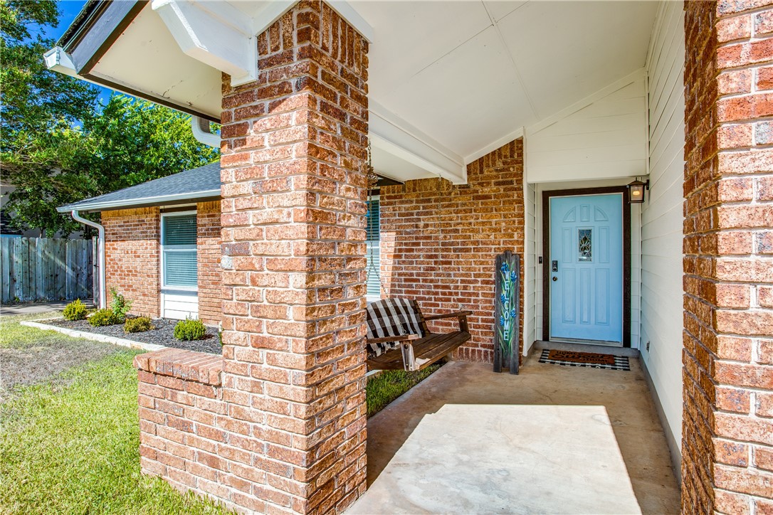 504 Splitrock Round Rock, TX 78681 - Photo 1 of 1