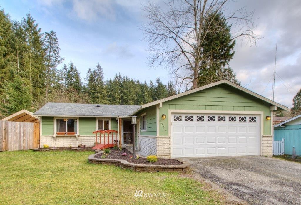 1813 224th Street Southwest Bothell, WA 98021 - Photo 1 of 15