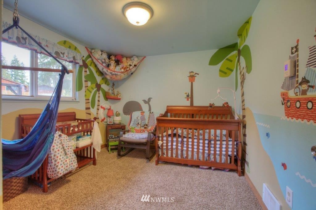 1813 224th Street Southwest Bothell, WA 98021 - Photo 8 of 15