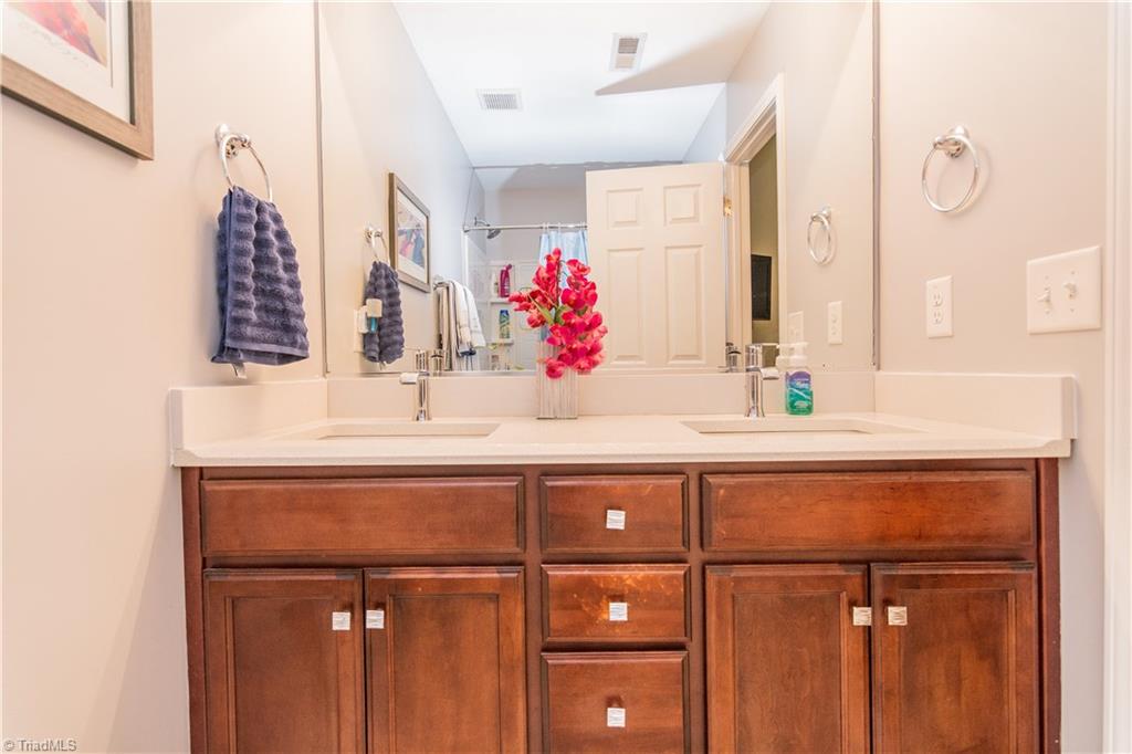 3750 Shadow Ridge Drive High Point, NC 27265 - Photo 26 of 30 Gallery Image 26