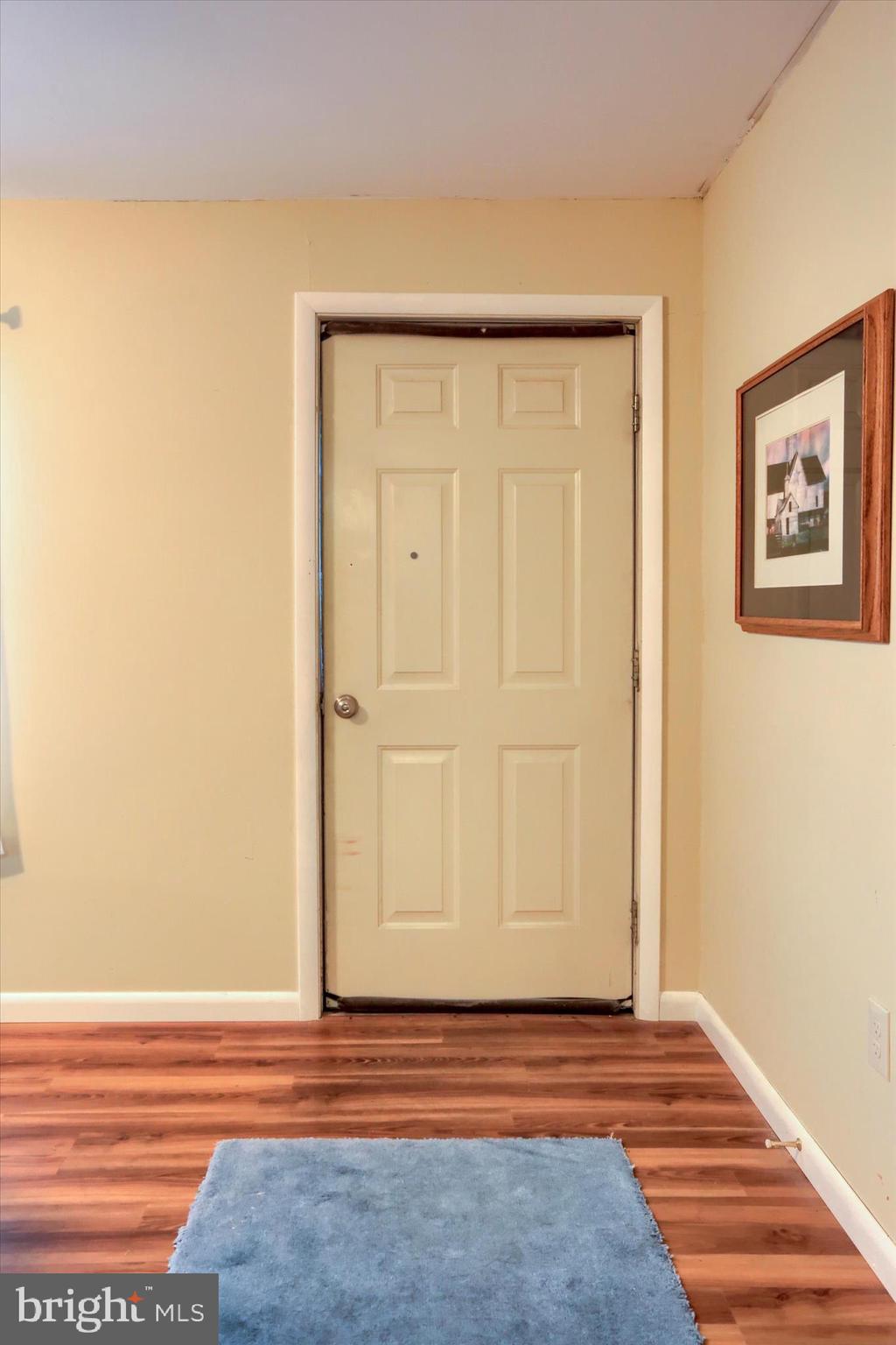 859 Pinetown Road Lewisberry, PA 17339 - Photo 10 of 51 a view of an empty room