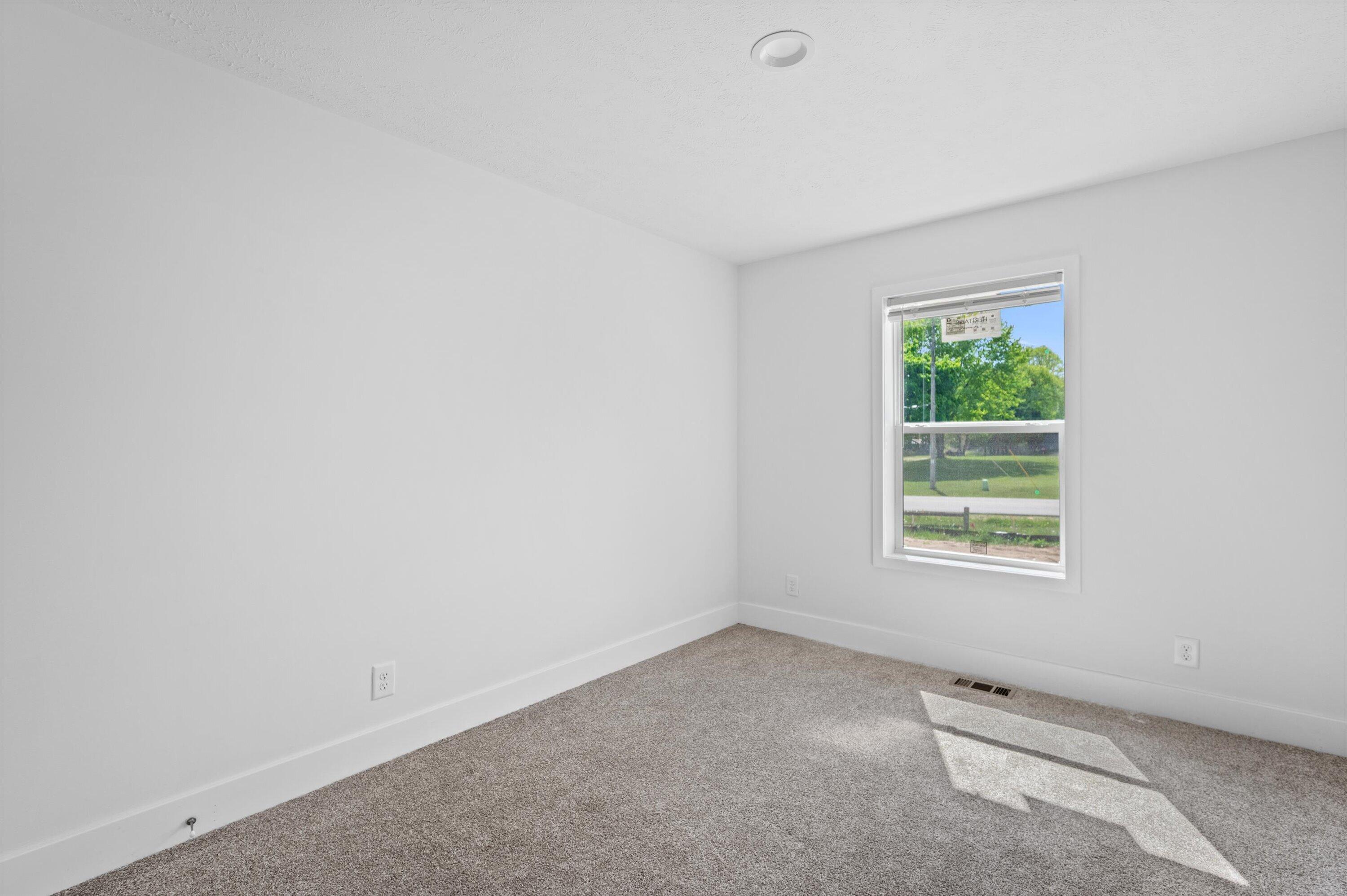 6910 Shady Lane Road Newburg, WI 53090 - Photo 16 of 27 Bedroom