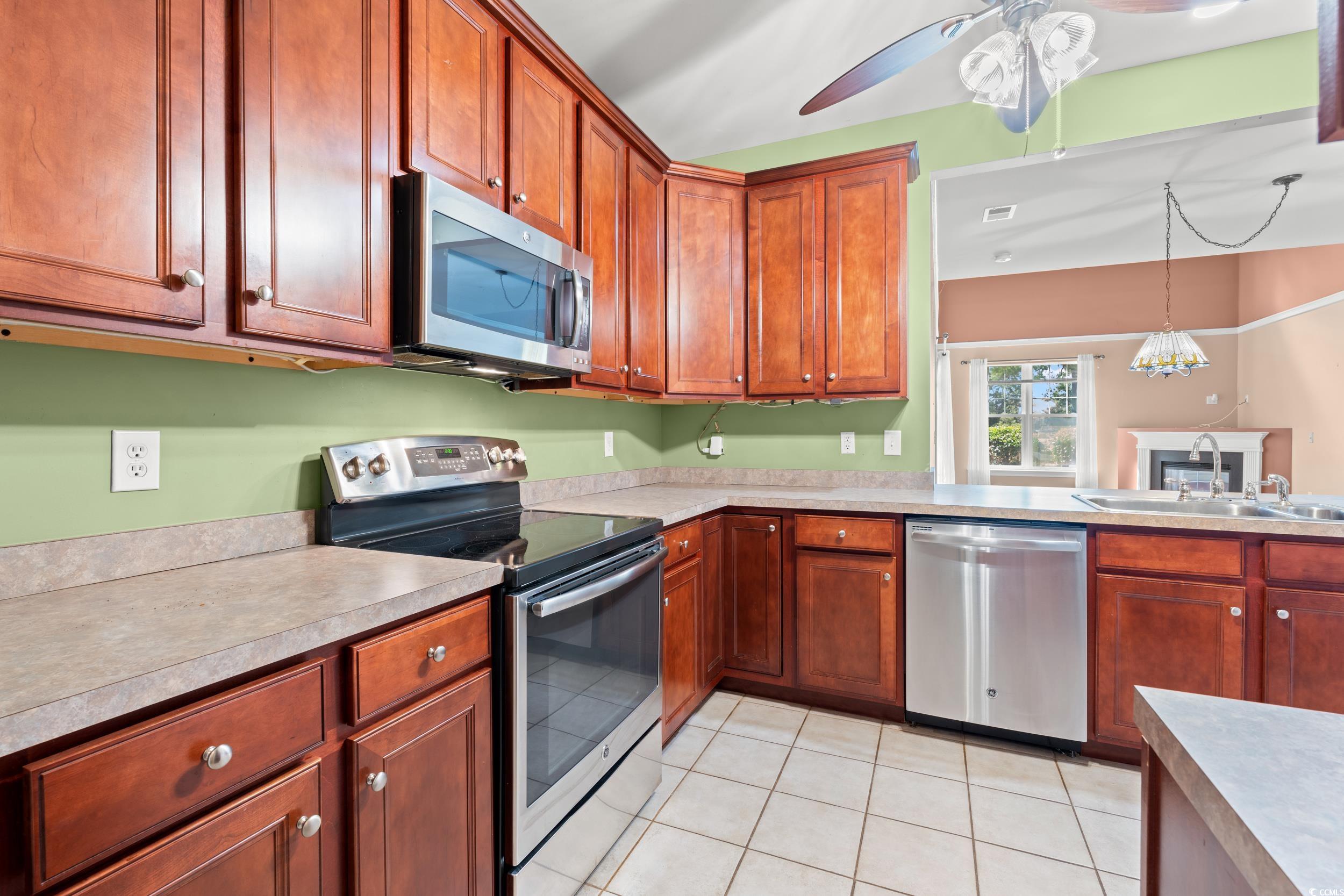 750 Pickering Drive, Unit 102 Murrells Inlet, SC 29576 - Photo 5 of 34