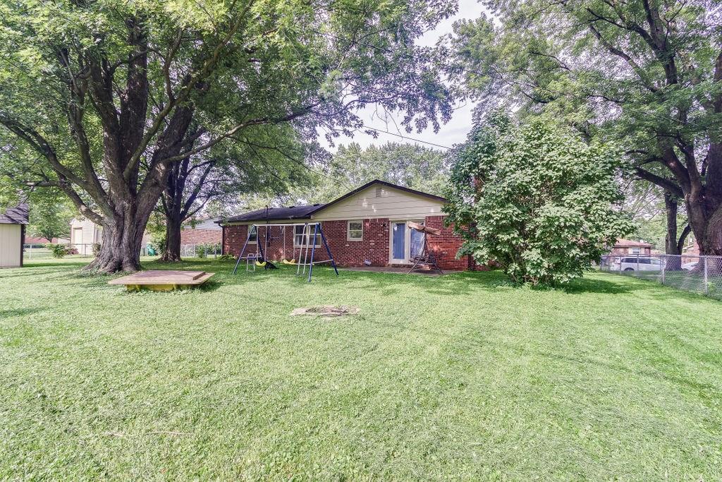 4478 Clifford Road Brownsburg, IN 46112 - Photo 22 of 24 Gallery Image 22
