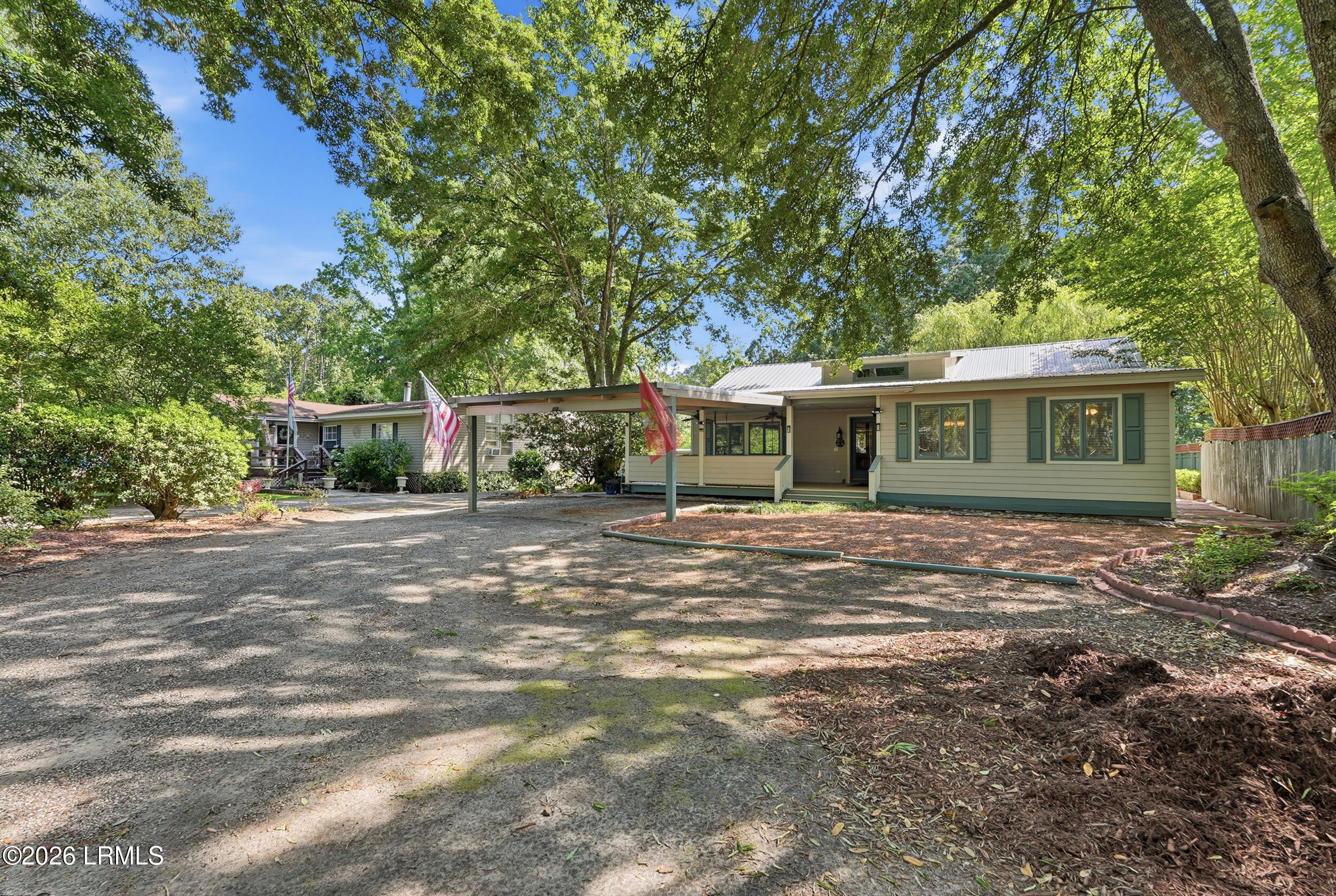 1336 Tickton Hall Road Ridgeland, SC 29936 - Photo 6 of 47 4_dsc03555