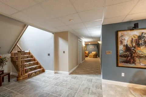 $575,000 | 3 Troon Drive, Newton, NJ 07860