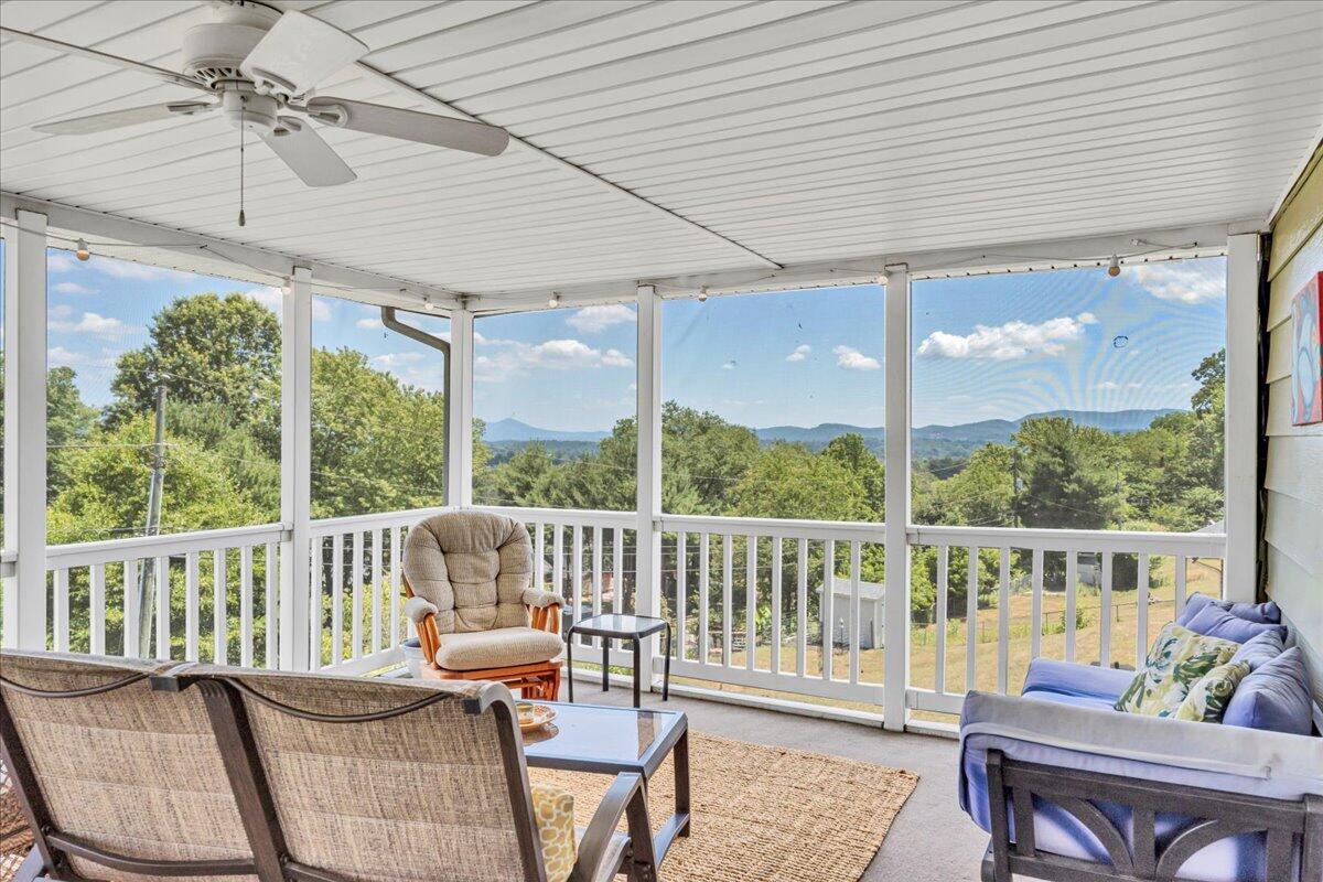 5851 Brahma Road Roanoke, VA 24018 - Photo 34 of 84 36-MIB01046
