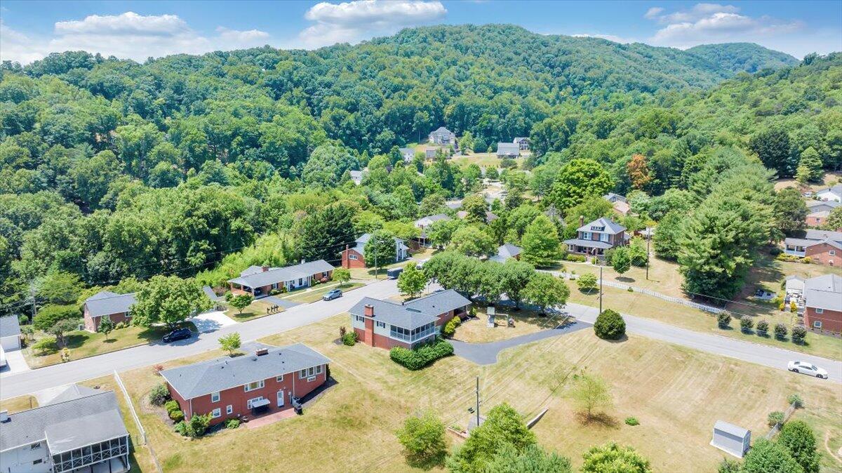 5851 Brahma Road Roanoke, VA 24018 - Photo 66 of 84 68-DJI_20240621125926_0059_D_MIB