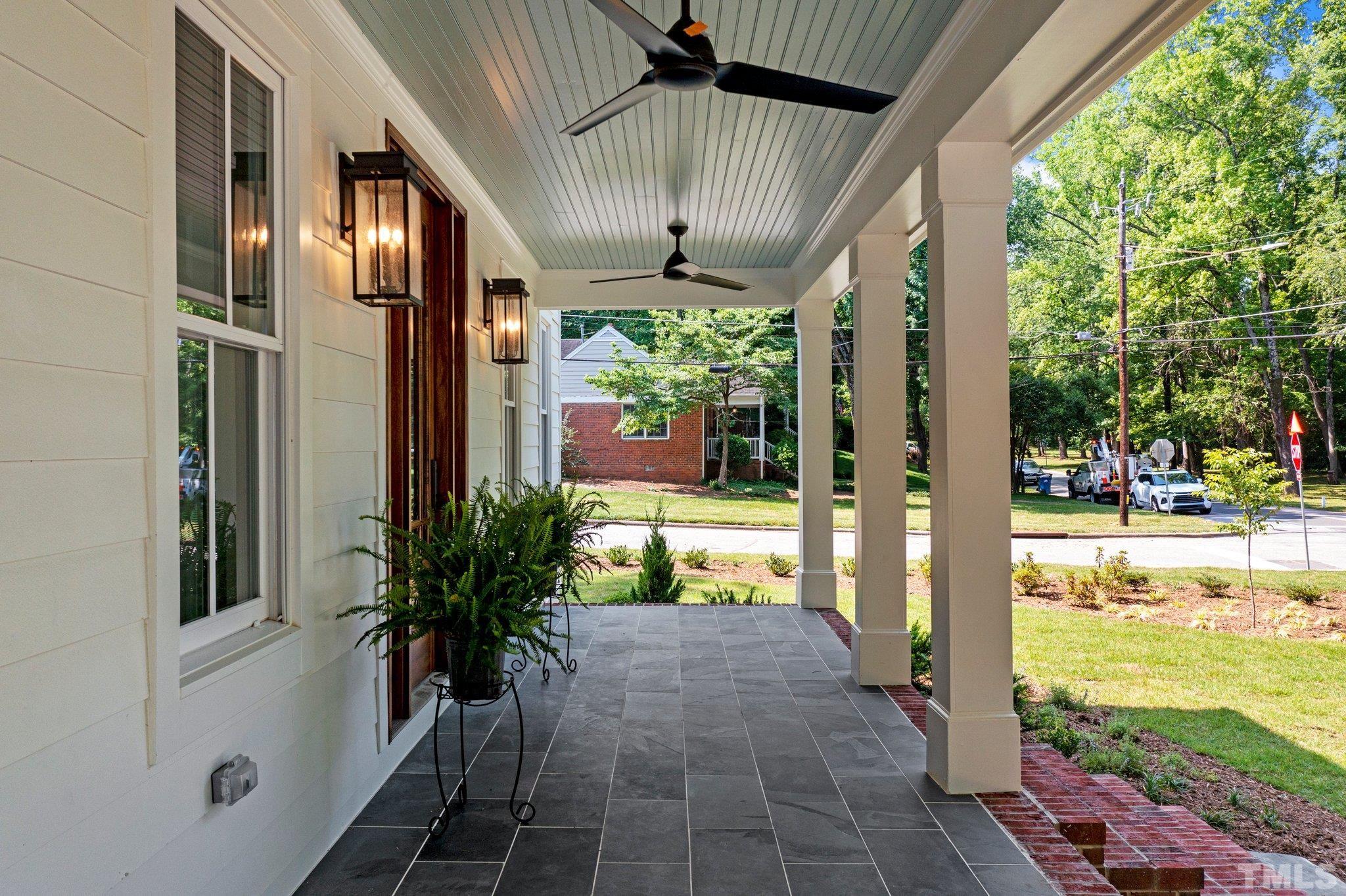 1500 Banbury Road Raleigh, NC 27607 - Photo 4 of 39 a lobby with furniture and garden view