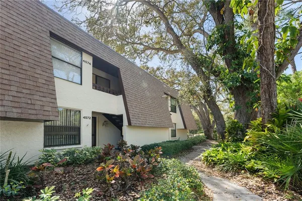 $1,950 | 4574 Ringwood Meadow, Unit 4, Sarasota, FL 34235
