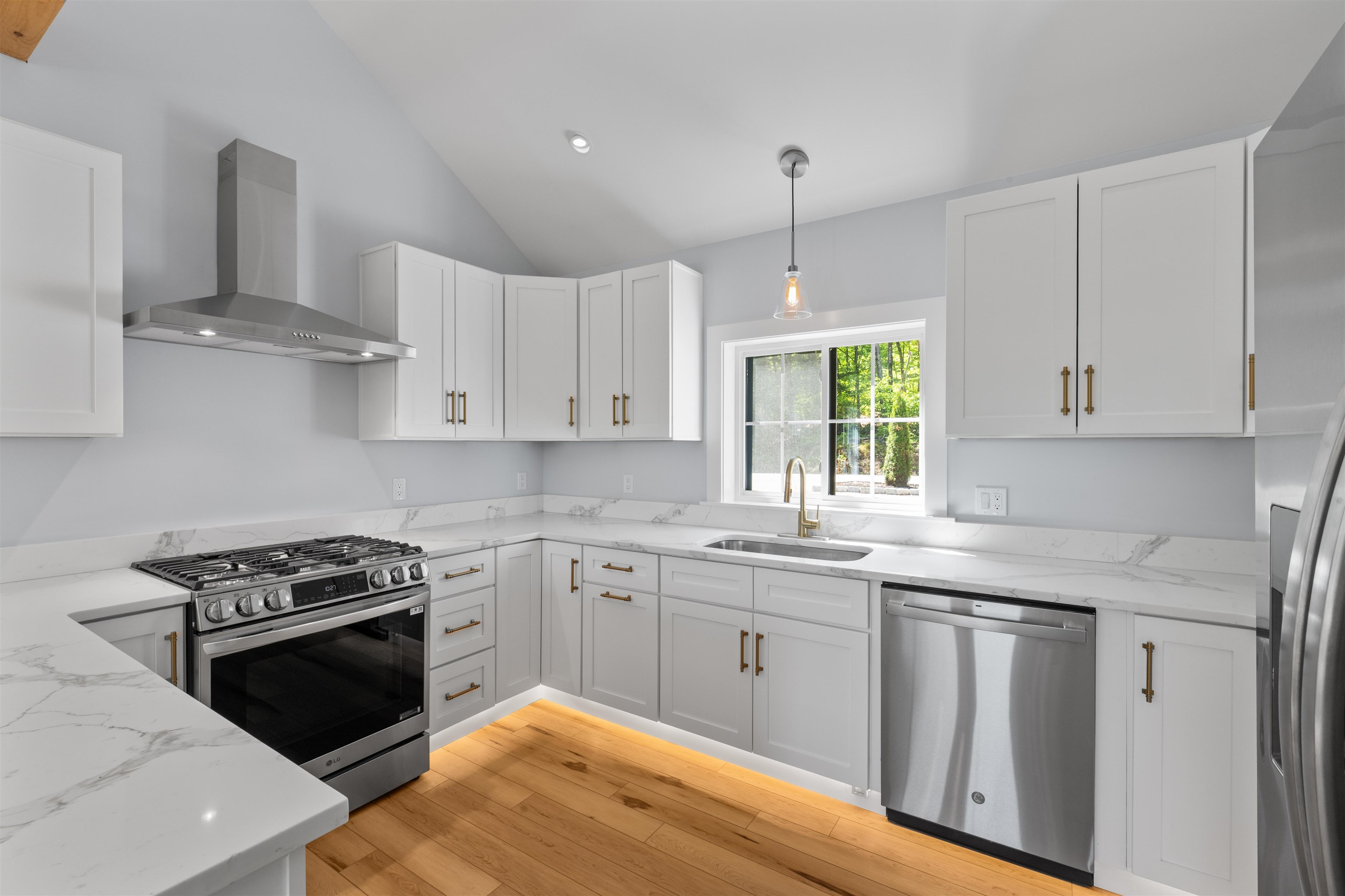 673 Page Hill Road Tamworth, NH 03817 - Photo 6 of 56