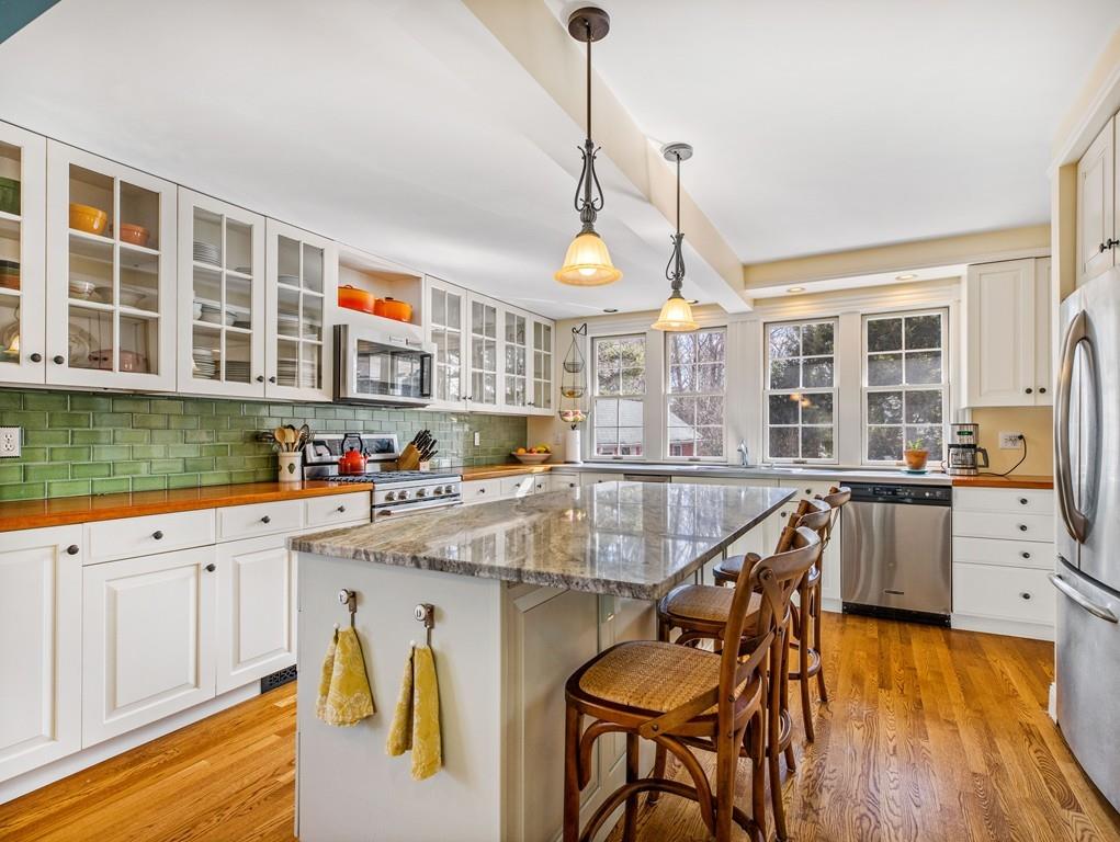 24 Denton Road Wellesley, MA 02482 - Photo 4 of 13