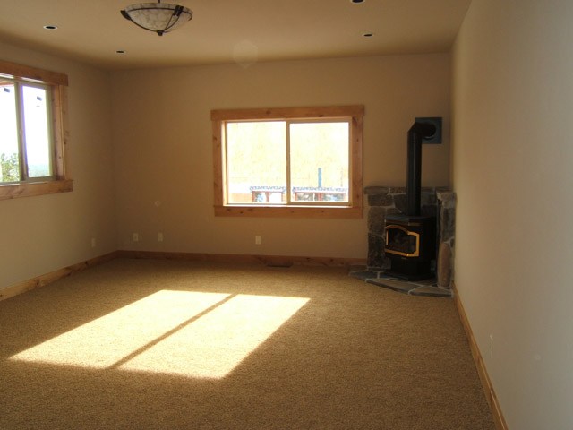 12755 Parsenn Road Truckee, CA 96161 - Photo 6 of 7 Gallery Image 6