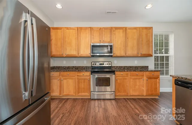 $554,900 | 1309 Bedlington Drive, Charlotte, NC 28269