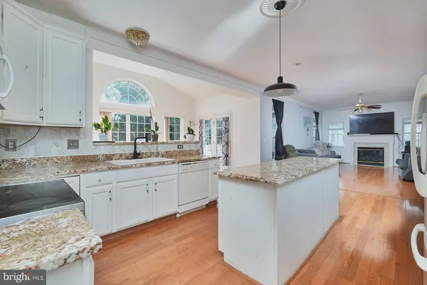 $604,900 | 6671 Clarkes Meadow Drive, Bealeton, VA 22712