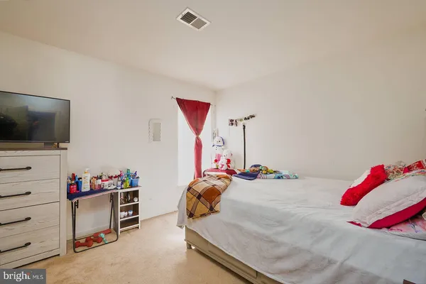 $604,900 | 6671 Clarkes Meadow Drive, Bealeton, VA 22712