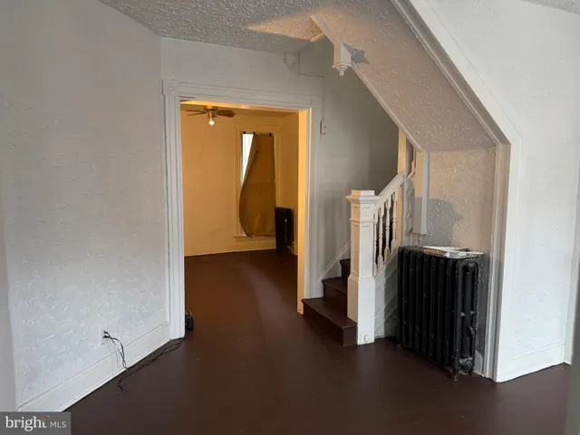 $1,500 | 537 Sanford Place, Baltimore, MD 21217