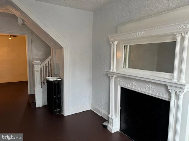 $1,500 | 537 Sanford Place, Baltimore, MD 21217