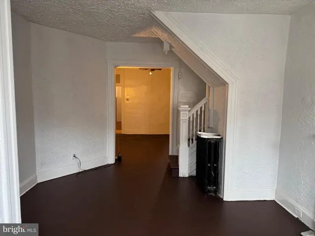 $1,500 | 537 Sanford Place, Baltimore, MD 21217