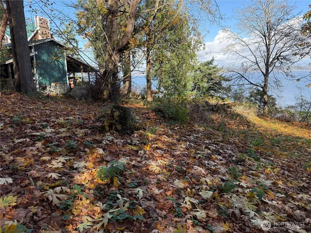 $90,000 | 43-H Beach Way, Hat Island, WA 98201